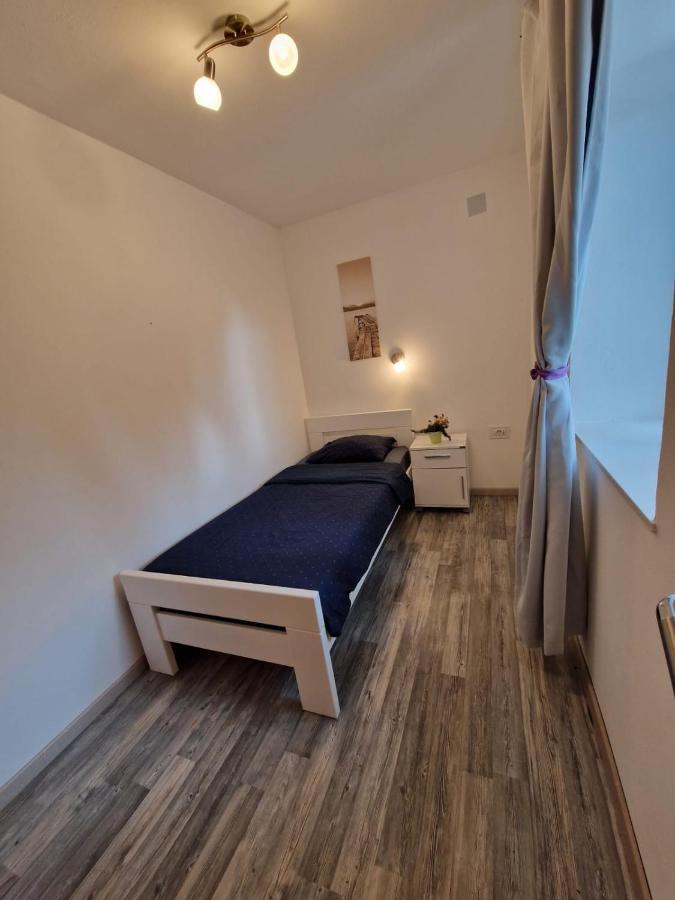Lavanda Apartman 1 Cres Exterior photo