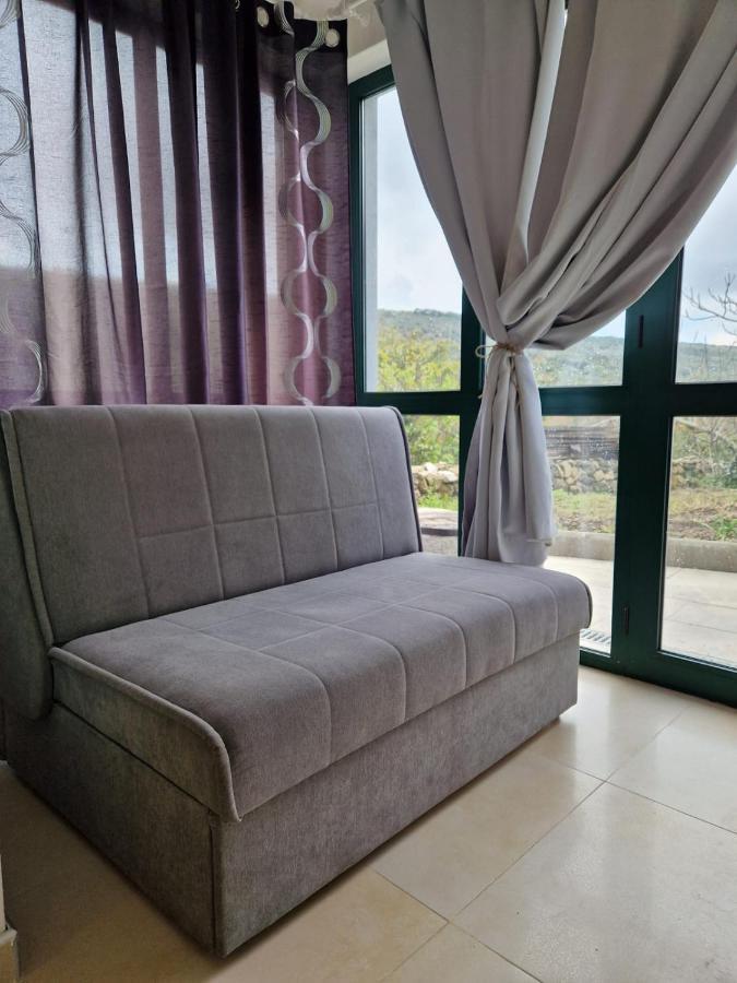 Lavanda Apartman 1 Cres Exterior photo